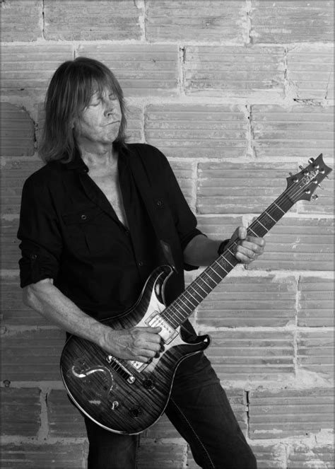 The Enigmatic Enchanter: Pat Travers' Ability to Weave a Magical Aura On Stage